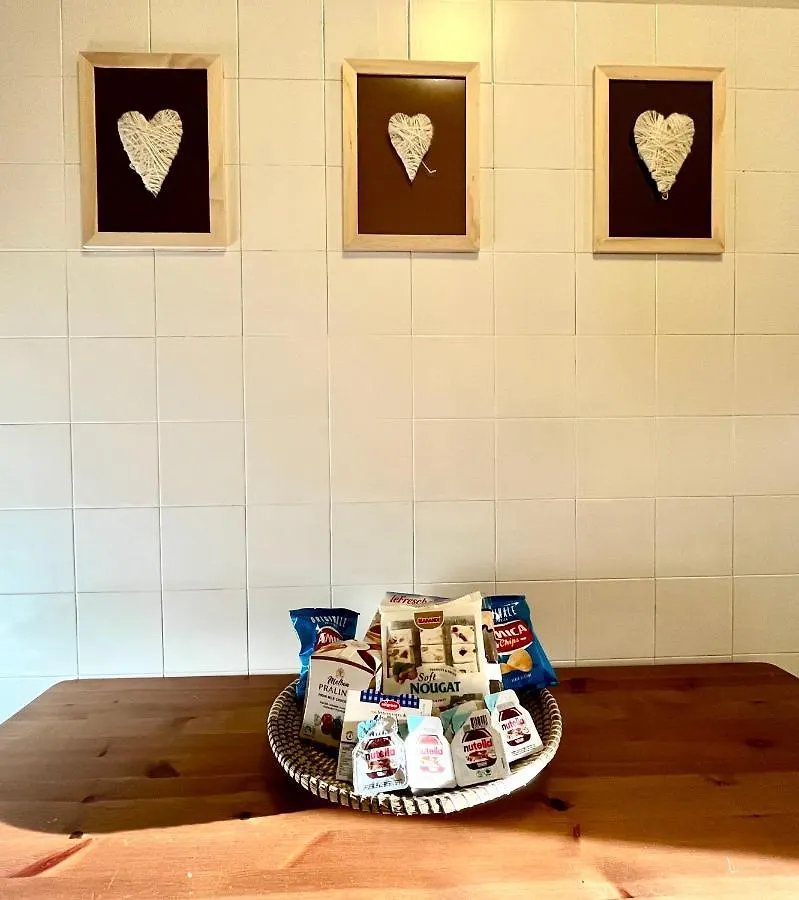 Your Studio Apartment In Сирмионе 0*,  Италия